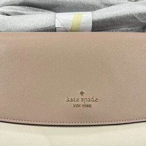 Kate Spade wallet on chain
New